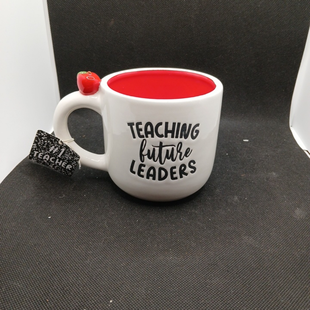 Teacher 20 Oz Coffee Mug. " Teaching Future Leaders" NWT A1